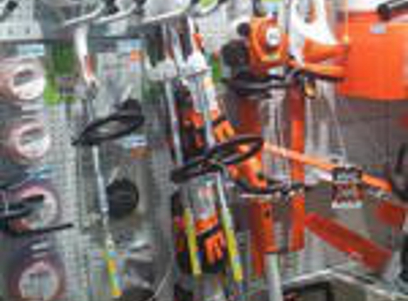 Barrow & Bench Mitre 10
