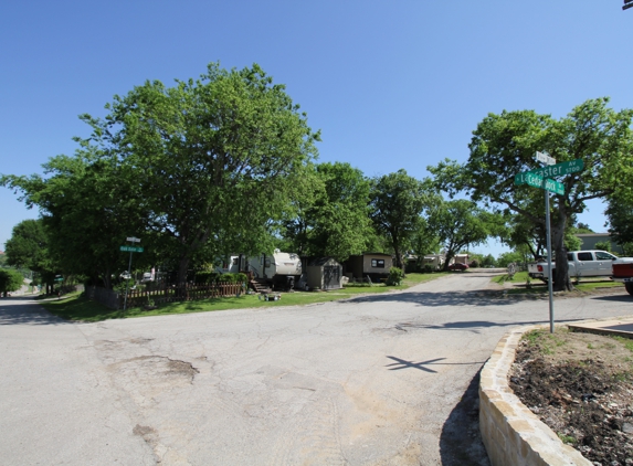 Cedar Ridge Mobile Home & RV Park - Dallas, TX. Community has lots of shady trees!