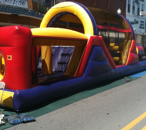 Ultimate Bounce Inflatables - Lansing, MI