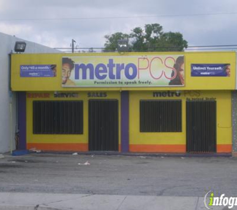 Metro by T-Mobile - Miami, FL