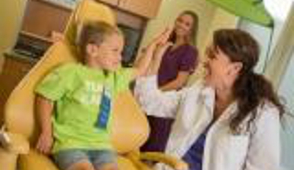 Growing Healthy Smiles Pediatric Dentistry - Drs. Beth Kailes, Nicole Staman & Allison Johnston - Fleming Island, FL