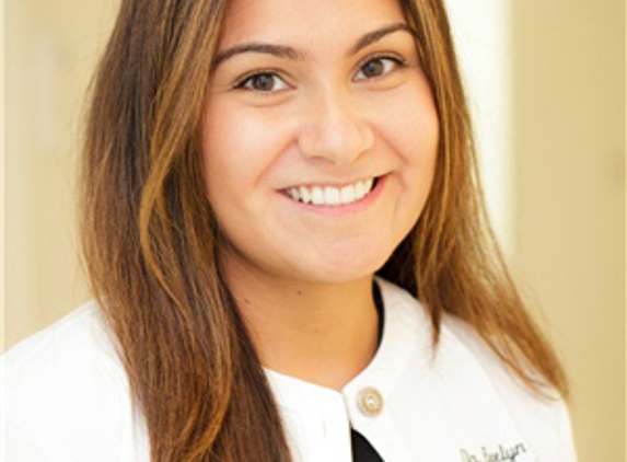 Dr. Evelyn Baran, DDS - New York, NY