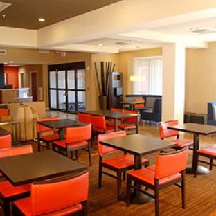 Courtyard by Marriott - College Station, TX