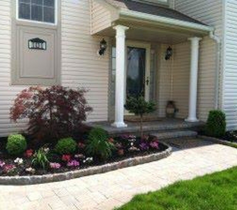 M & D Lawn Maintenance & Landscaping Inc - Woodbury, NJ