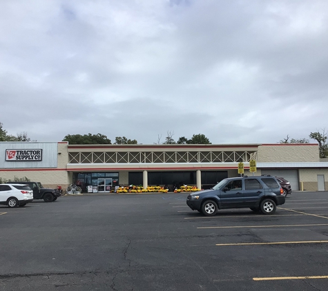 Tractor Supply Co - Mifflintown, PA