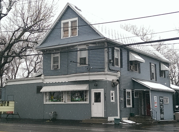 Scharf's German Restaurant und Bar - West Seneca, NY