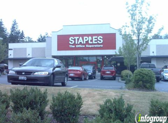 Staples - Lynnwood, WA