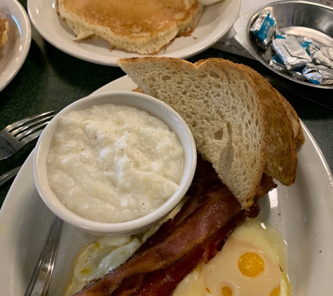 Metro Diner - Gainesville, FL