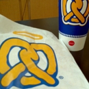 Auntie Anne's - Pretzels