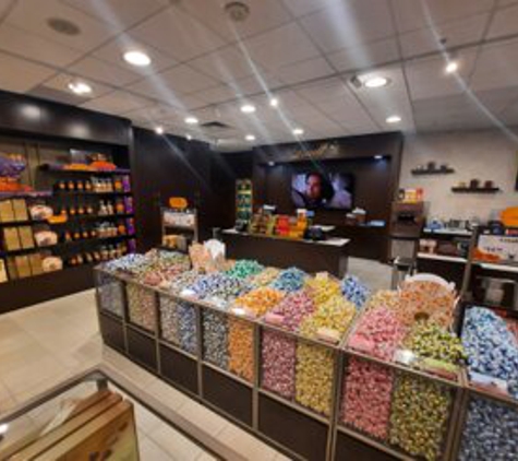 Lindt Chocolate - Monroe, OH