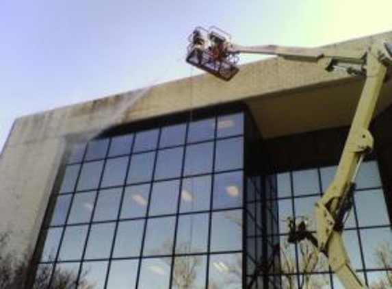 Marc's Pressure Cleaning & Roof Cleaning Services Inc. - Hampton, VA