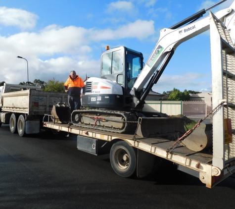 Don Barry's Bobcat Hire - Norlane, VIC