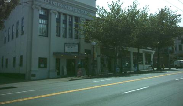 Ark Lodge Cinemas - Seattle, WA
