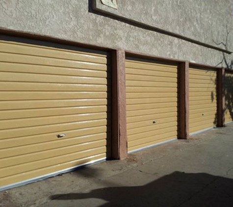 Robertson Garage Doors - Gardena, CA