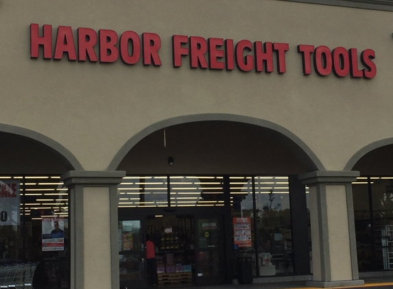 Harbor Freight Tools - San Dimas, CA