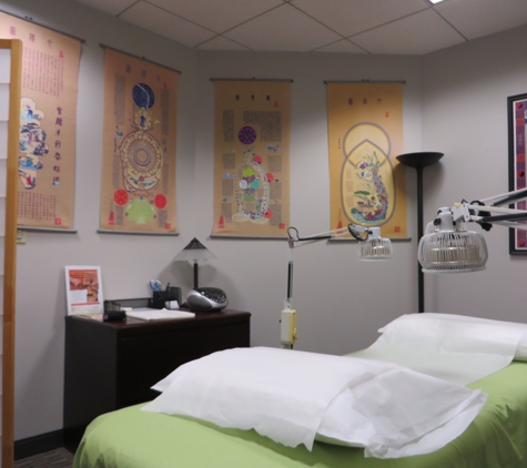Acupuncture Boston - Hollibalance Well Being Center - Boston, MA
