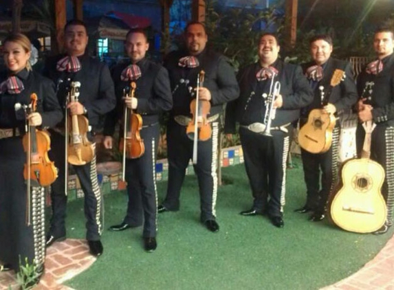 Mariachi Internacional Mariachisimo - Phoenix, AZ