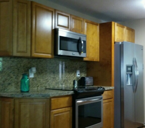B&B Kitchens and Interiors - Fort Lauderdale, FL