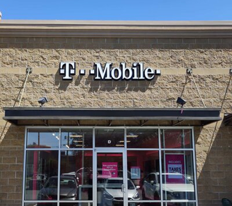 T-Mobile - Yelm, WA