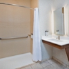 Holiday Inn Express & Suites Auburn Hills by IHG gallery
