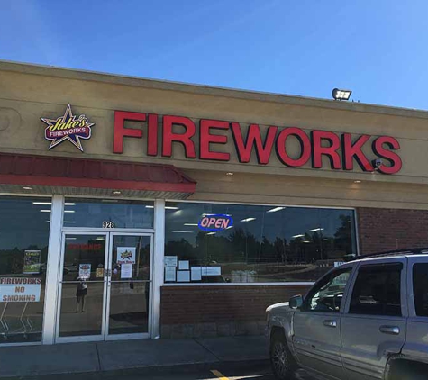 Jake's Fireworks - Buford, GA