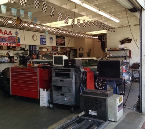 Fitzgeralds Auto Care Center - Costa Mesa, CA