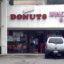William's Croissant & Donuts - Donut Shops