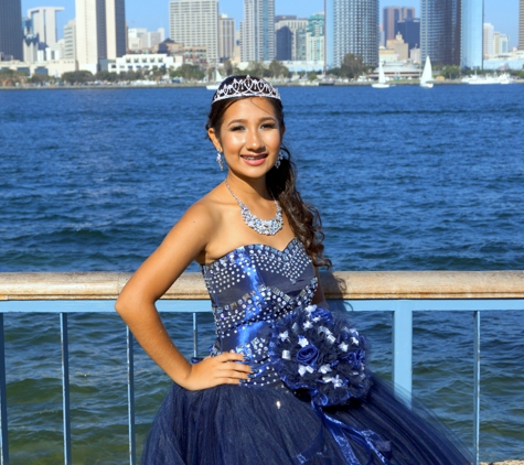 5 Star Event Services for Weddings and Quinces - National City, CA. Centennial Park Coronado Island Quinceañera Photographer Fotografo de Quinceañera