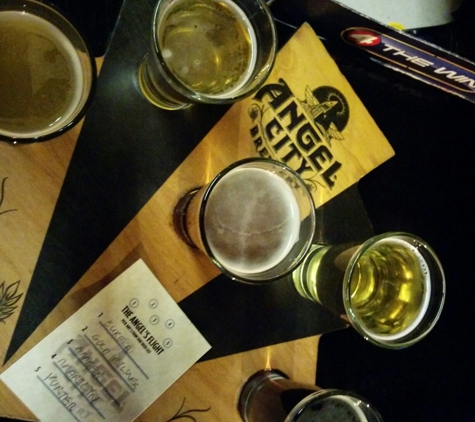 Angel City Brewery - Los Angeles, CA. 5 flights of beers