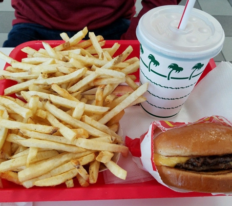 In-N-Out Burger - Seaside, CA