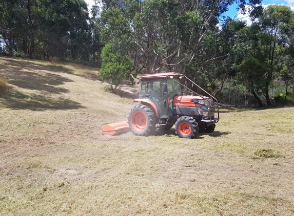 Macs Outback Slashing and Spraying Services - Woori Yallock, VIC
