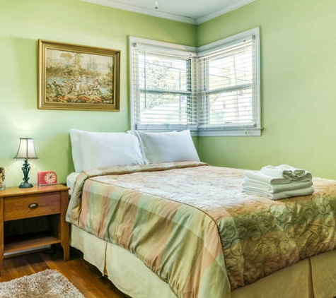 The Hargett Bed and Breakfast - Raleigh, NC