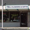 Toshi's Flowers & Gifts gallery