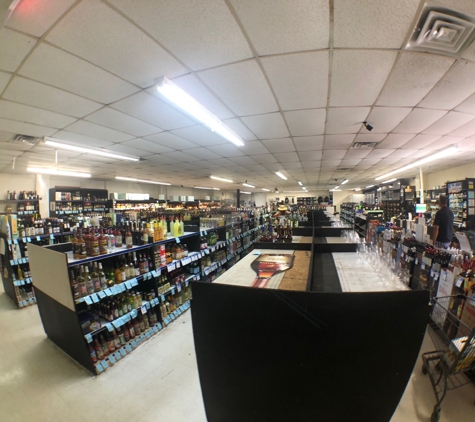 Tamuras Fine Wine & Liquors - Kahului, HI