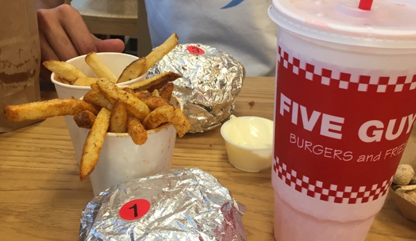 Five Guys - Burbank, CA