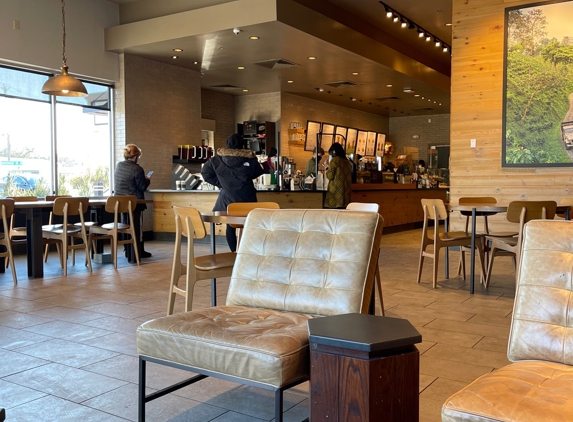 Starbucks Coffee - East Brunswick, NJ