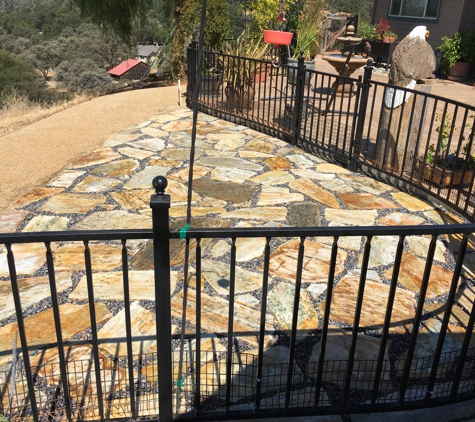 Santana Landscape & Maintanance - Placerville, CA. Flag stone patios!