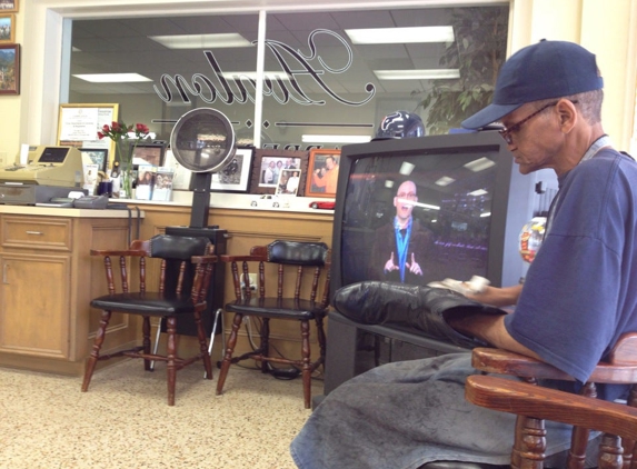 Avalon Barber Shop - Houston, TX