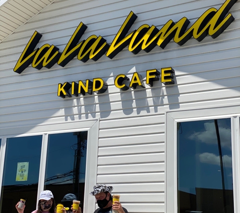 La La Land Kind Cafe - Dallas, TX