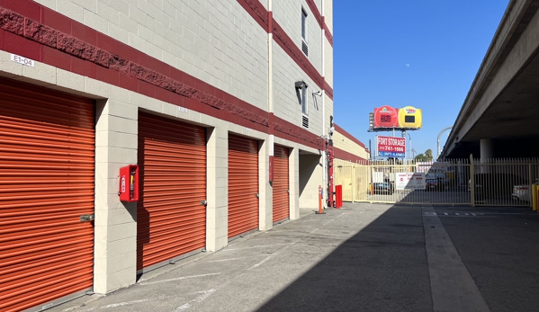 Fort Self Storage - Los Angeles, CA