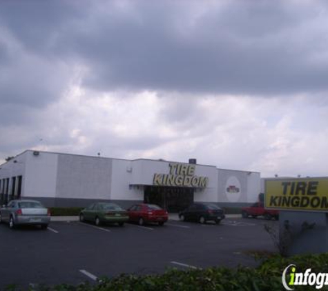 Tire Kingdom - Lauderdale Lakes, FL