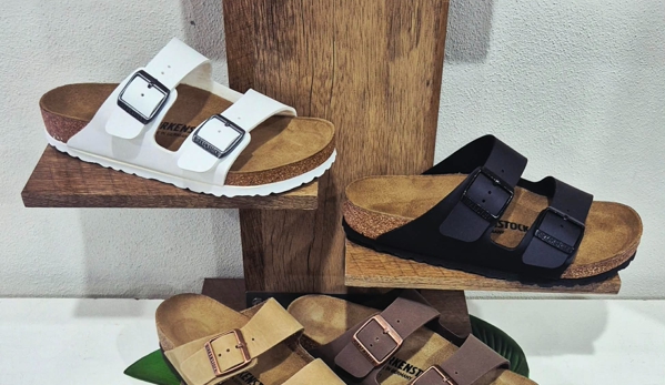 Comfoot Shoes - Bundaberg Central, QLD