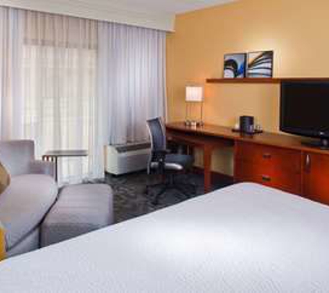 Courtyard by Marriott - Memphis, TN