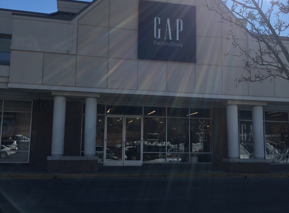 Gap - Watchung, NJ