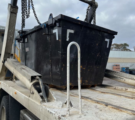 SS Bin Hire & Demolition Melbourne - Reservoir, VIC. Excavator Hire Melbourne