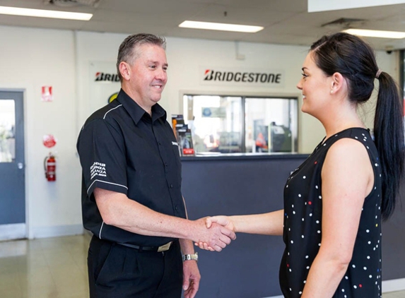 Bridgestone  Select Tyre & Auto Armstrong Creek - Armstrong Creek, VIC