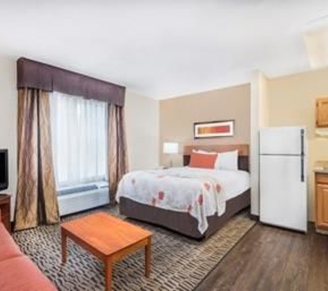 Hawthorn Suites by Wyndham - Jeffersonville, IN