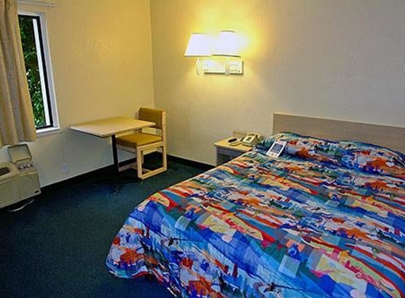 Motel 6 - Fort Lauderdale, FL