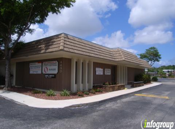 Urrea, Helena, DDS - Hollywood, FL