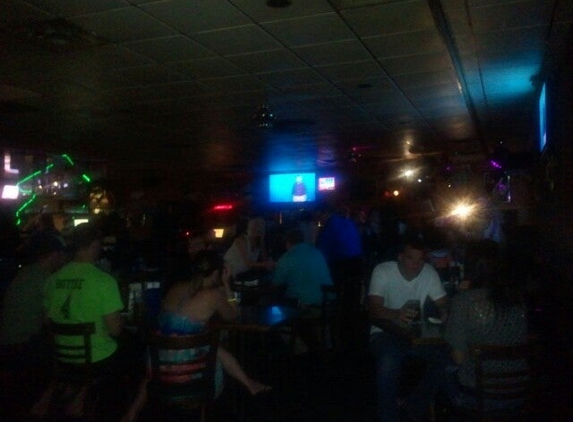 Cobblestone Lounge - Grand Blanc, MI